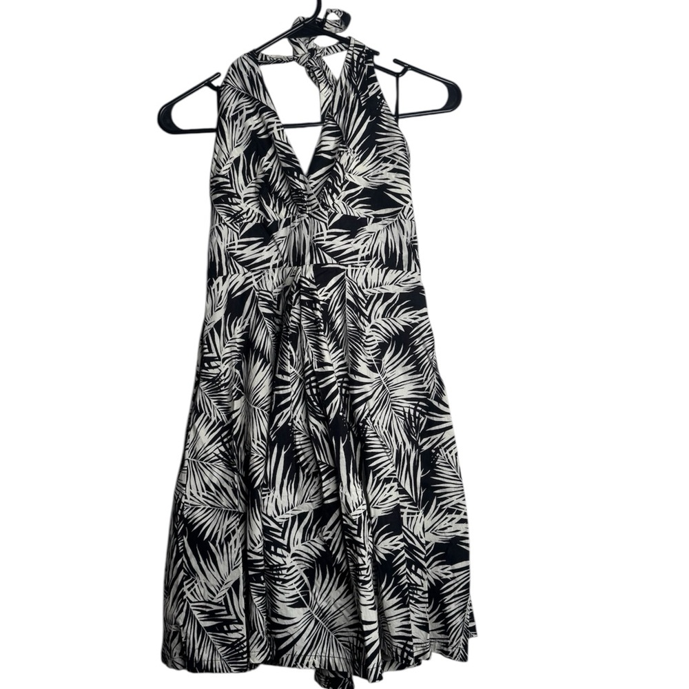 H&M Black and White Leaf Print Backless Dress